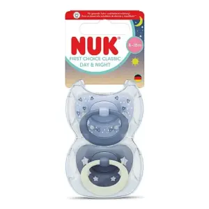 Nuk First Choice Classic Πιπίλες Day & Night Σιλικόνης Μπλε με καρδούλες με θήκη, 2 τμχ