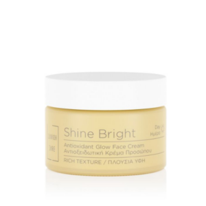 Lavish Care Shine Bright Rich κρέμα ημέρας με υαλουρονικό οξύ και βιταμίνη C 50ml